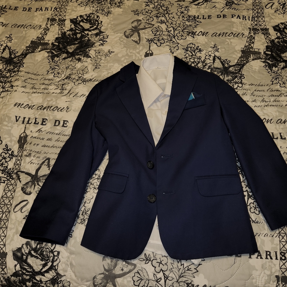 VanHeusen Boys Navy Blue suit Size 5